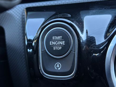 Certified 2025 Mercedes-Benz CLA 250 4MATIC image 24