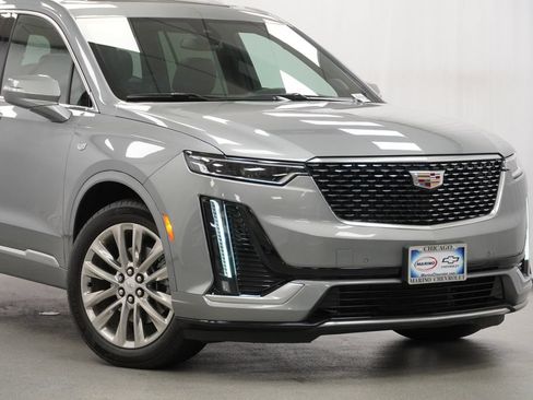 Certified 2023 Cadillac XT6 Premium Luxury AWD/4WD image 10