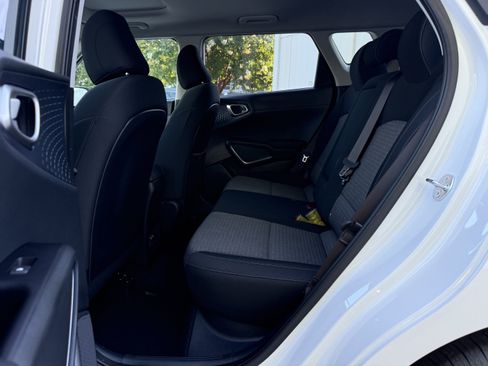 New 2025 Kia Soul EX image 11