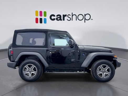 Used 2023 Jeep Wrangler Sport image 6