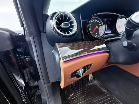 Used 2019 Mercedes-Benz E 450 4MATIC Coupe image 30