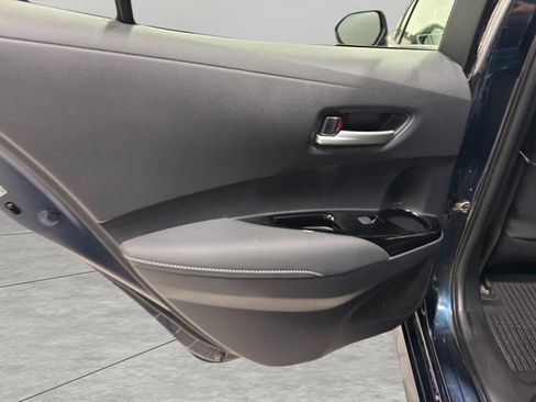 Used 2022 Toyota Corolla SE image 18