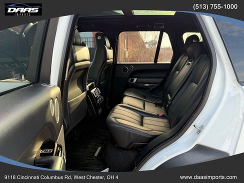 Used 2017 Land Rover Range Rover HSE image 11