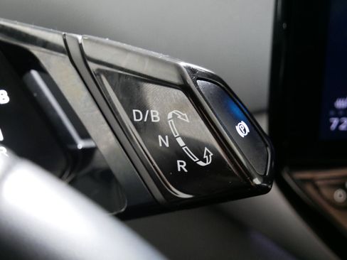 Used 2023 Volkswagen ID.4 Pro S AWD/4WD image 24