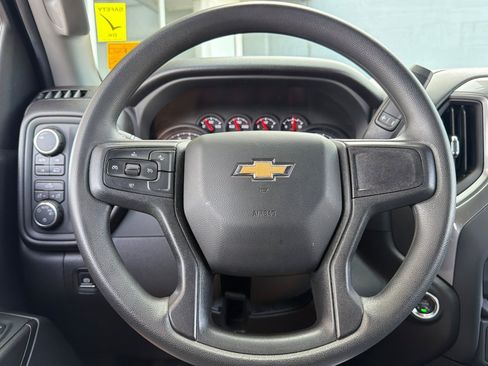Used 2025 Chevrolet Silverado 1500 Custom AWD/4WD image 19