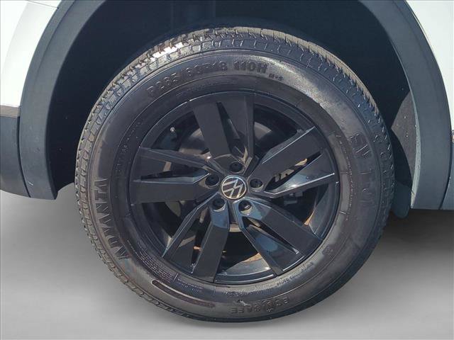 Used 2018 Volkswagen Atlas SEL AWD/4WD image 24