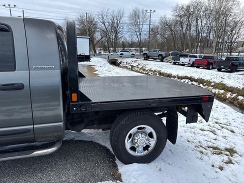 Used 2007 Dodge Ram 2500 Truck SLT image 11
