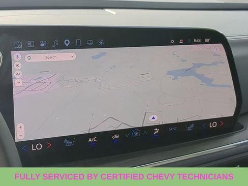 Used 2025 Chevrolet Suburban Z71 image 30