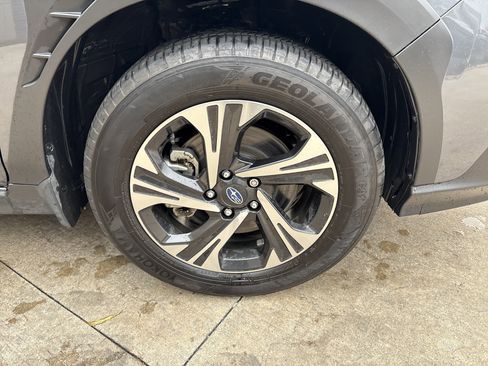 Used 2024 Subaru Crosstrek 2.0i Premium image 13