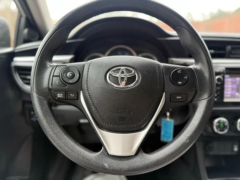 Used 2016 Toyota Corolla L image 23