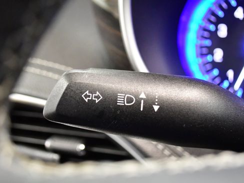 Used 2024 Chrysler Pacifica Limited image 42