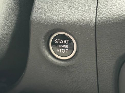 Used 2023 Nissan Frontier SV w/ Midnight Edition Package AWD/4WD image 17
