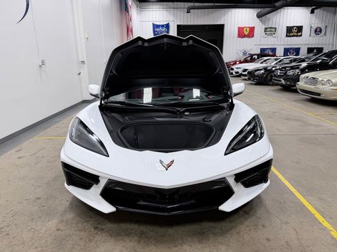 Used 2023 Chevrolet Corvette Stingray Preferred Conv w/ Battery Protection Package RWD image 19