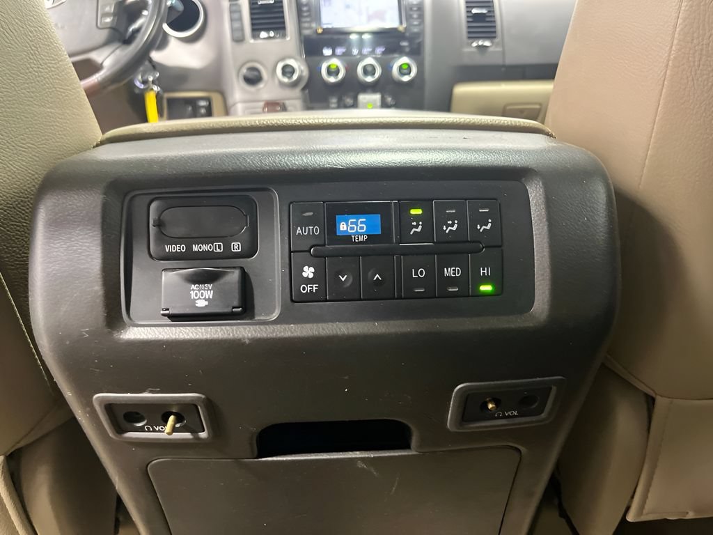 Used 2011 Toyota Sequoia Platinum AWD/4WD image 15