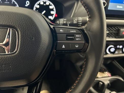 Certified 2026 Honda HR-V Sport image 26