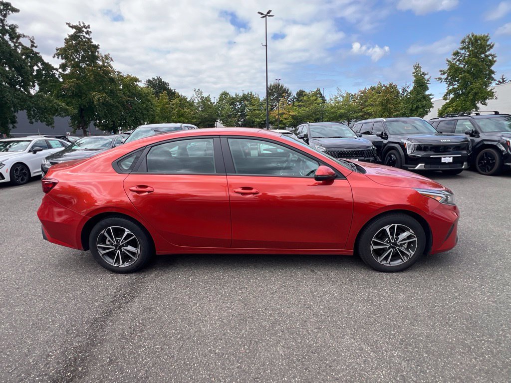 Certified 2023 Kia Forte LXS w/ LXS Technology Package FWD image 8