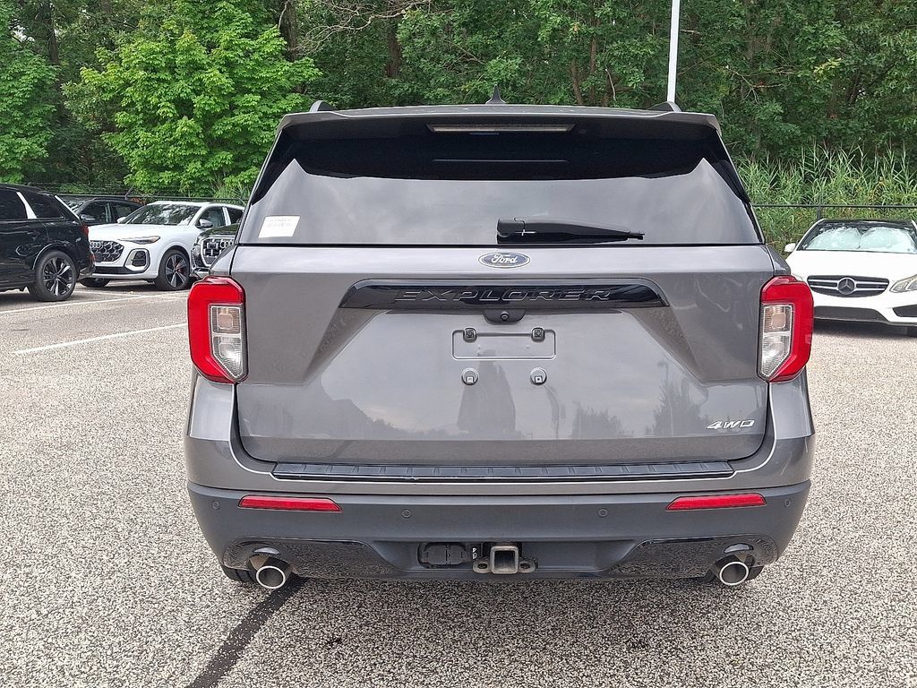 Used 2023 Ford Explorer ST-Line w/ Class IV Trailer Tow Package AWD/4WD image 5
