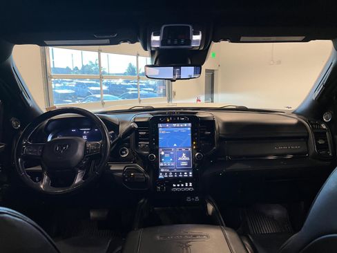 Used 2023 RAM 2500 Limited image 32