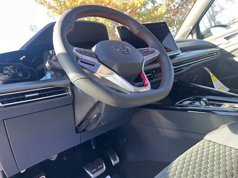 New 2026 Volkswagen GTI SE image 11