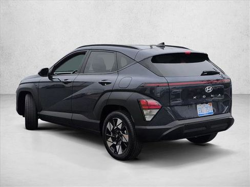 Used 2024 Hyundai Kona SEL FWD image 8