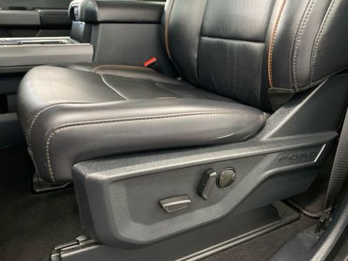 Used 2025 Ford F350 Lariat w/ Black Appearance Package AWD/4WD image 21