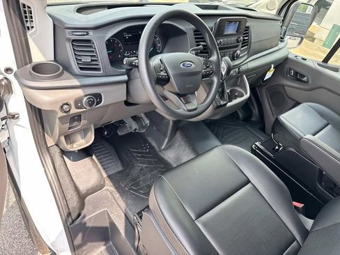 New 2025 Ford Transit 250 148 Medium Roof image 20