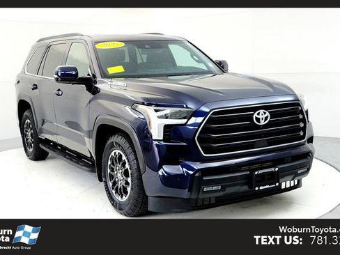 Certified 2025 Toyota Sequoia SR5 AWD/4WD image 1