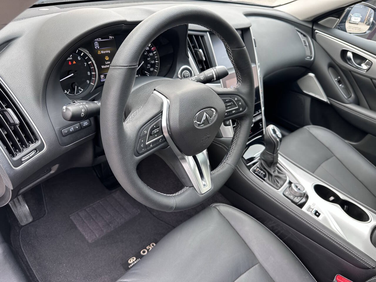 Used 2022 INFINITI Q50 Luxe w/ Cargo Package AWD/4WD image 13