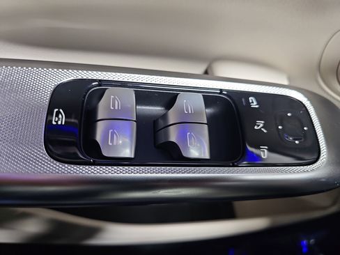 New 2026 Mercedes-Benz GLC 300 GLC 300 image 28