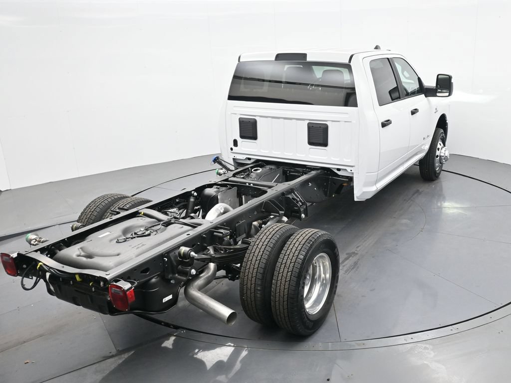 New 2026 RAM 3500 Big Horn AWD/4WD image 28