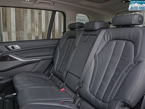 Used 2019 BMW X7 xDrive50i w/ Premium Package image 27