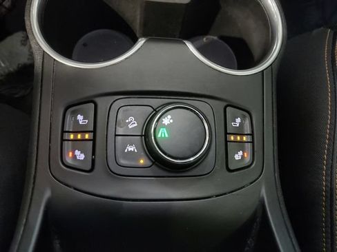 Used 2021 GMC Terrain SLT FWD image 17