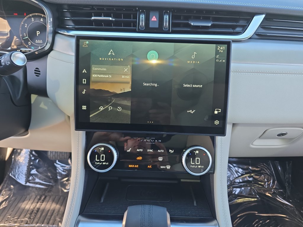 Used 2025 Jaguar F-PACE R-Dynamic S AWD/4WD image 20