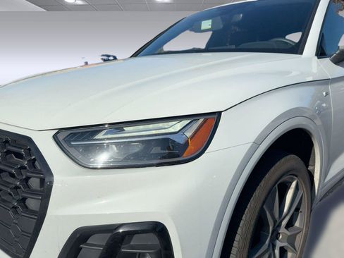 Used 2025 Audi Q5 2.0T Premium w/ Convenience Plus Package image 11
