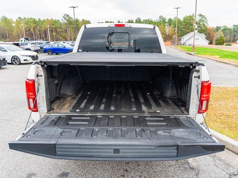 Certified 2018 Ford F150 Platinum w/ Equipment Group 701A Luxury image 16