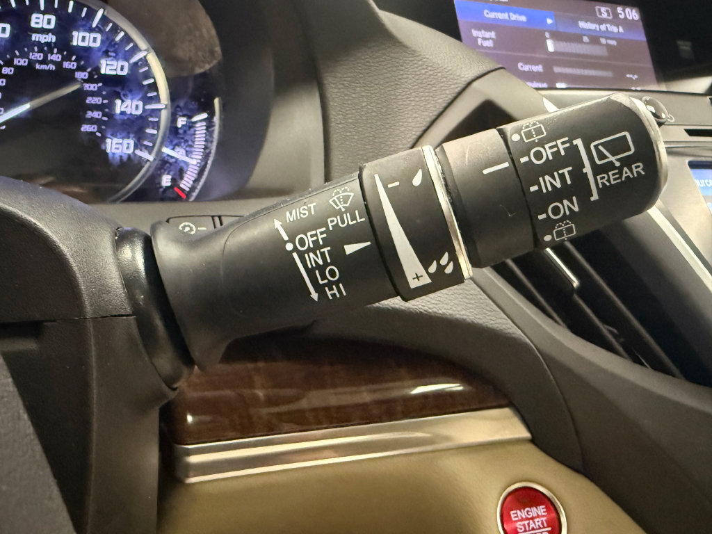 Used 2020 Acura MDX FWD image 22