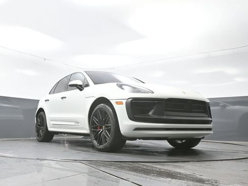 Used 2023 Porsche Macan GTS image 26