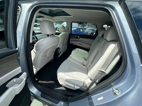 Used 2023 Kia Sorento S w/ Panoramic Sunroof Package AWD/4WD image 22