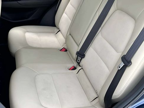 Used 2018 MAZDA CX-5 Touring FWD image 11