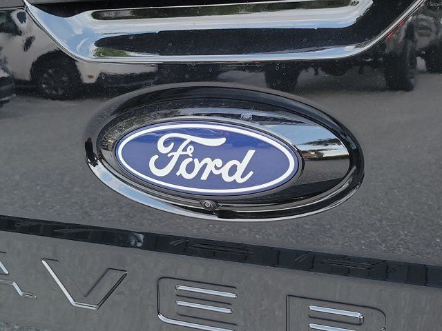 New 2026 Ford Maverick XLT w/ XLT Luxury Package FWD image 10
