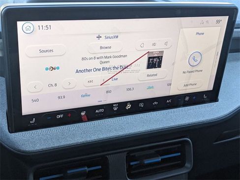 New 2025 Ford Maverick XLT w/ XLT Luxury Package image 24