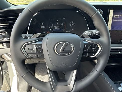 Used 2026 Lexus RX 350 FWD image 21