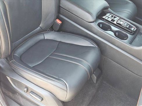 Used 2024 Honda Pilot TrailSport image 25