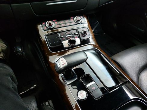 Used 2015 Audi A8 L 4.0T image 18