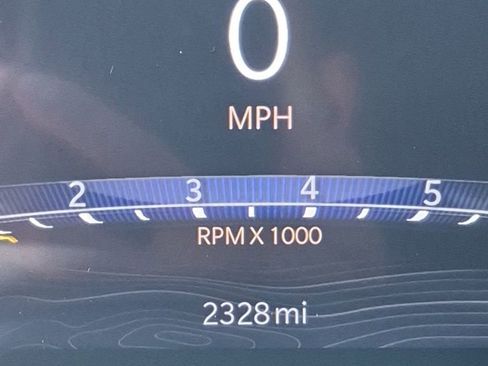 Used 2025 Jeep Grand Cherokee Altitude image 37