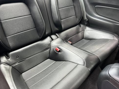 Used 2020 Ford Mustang Premium image 29