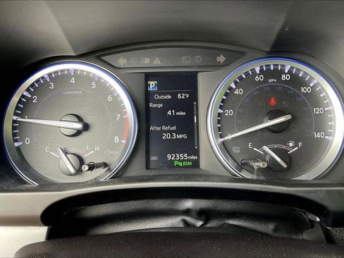 Used 2018 Toyota Highlander Limited AWD/4WD image 13