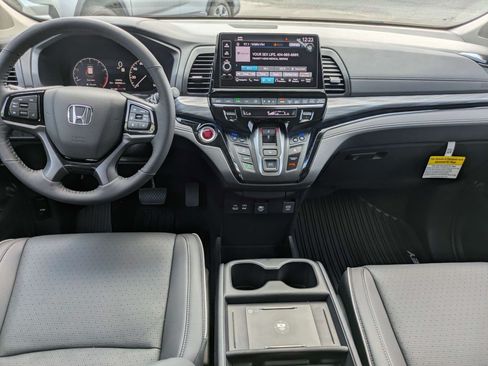 New 2026 Honda Odyssey Elite image 23