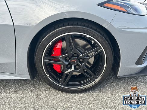 Used 2025 Chevrolet Corvette Stingray Coupe w/ Z51 Performance Package image 12