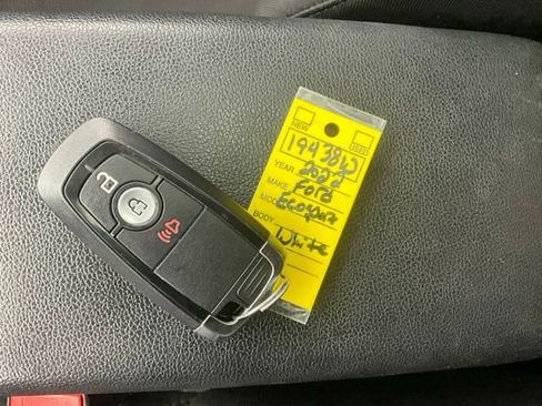 Used 2022 Ford EcoSport SE w/ SE Convenience Package image 24